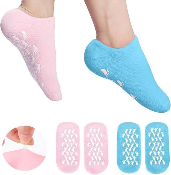 Moisturizing Gel Socks for Dry Feet